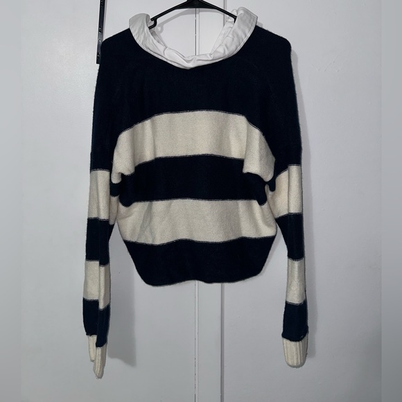 American Eagle cropped long sleeve - Picture 2 of 3